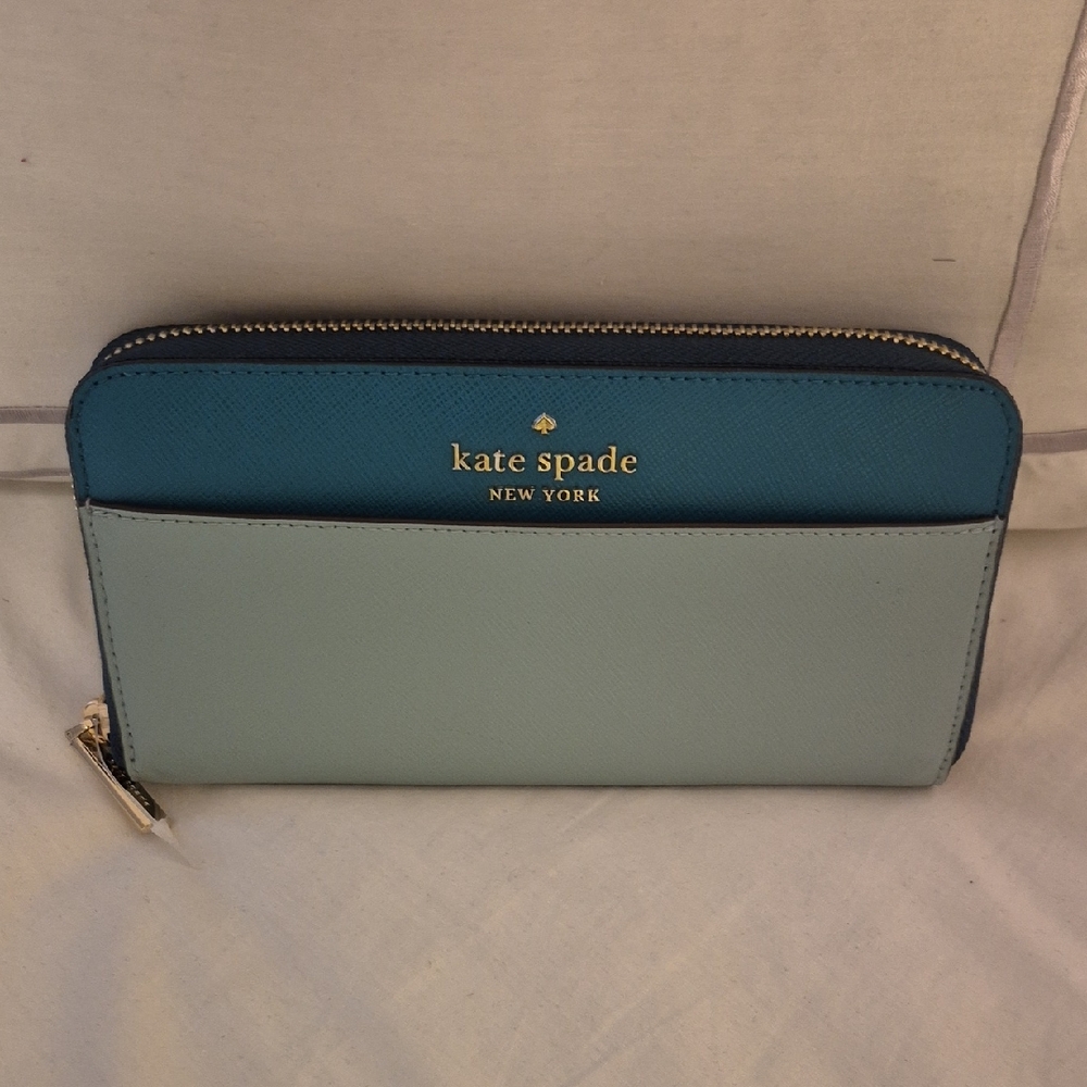NWOT Kate Spade Blue and Teal Women's Wallet